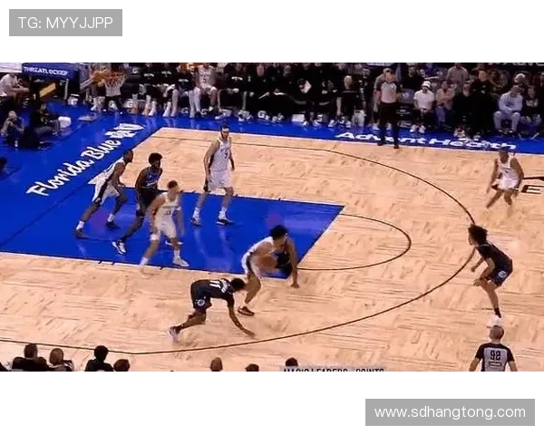 媒体人分析马刺外线失准文班失误合理科内特双塔组合效果显著